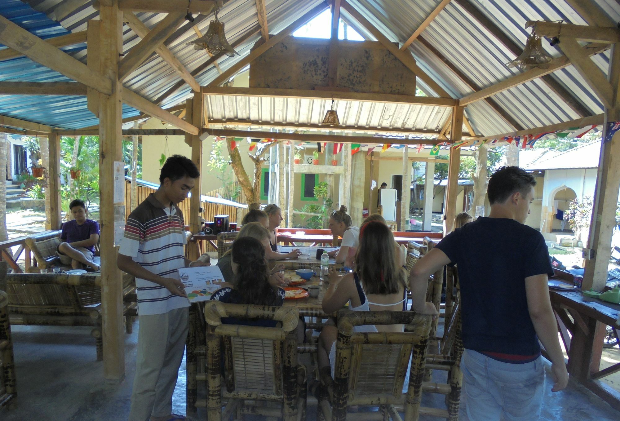 Kuta Circle Homestay Exterior photo